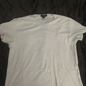 Banana Republic V neck short sleeve t shirt